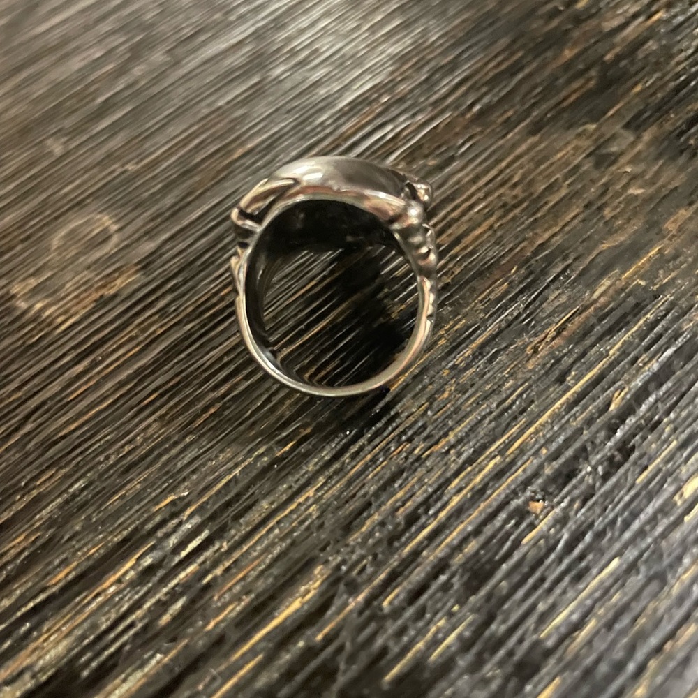 Skull Ring - Picture 2 of 2